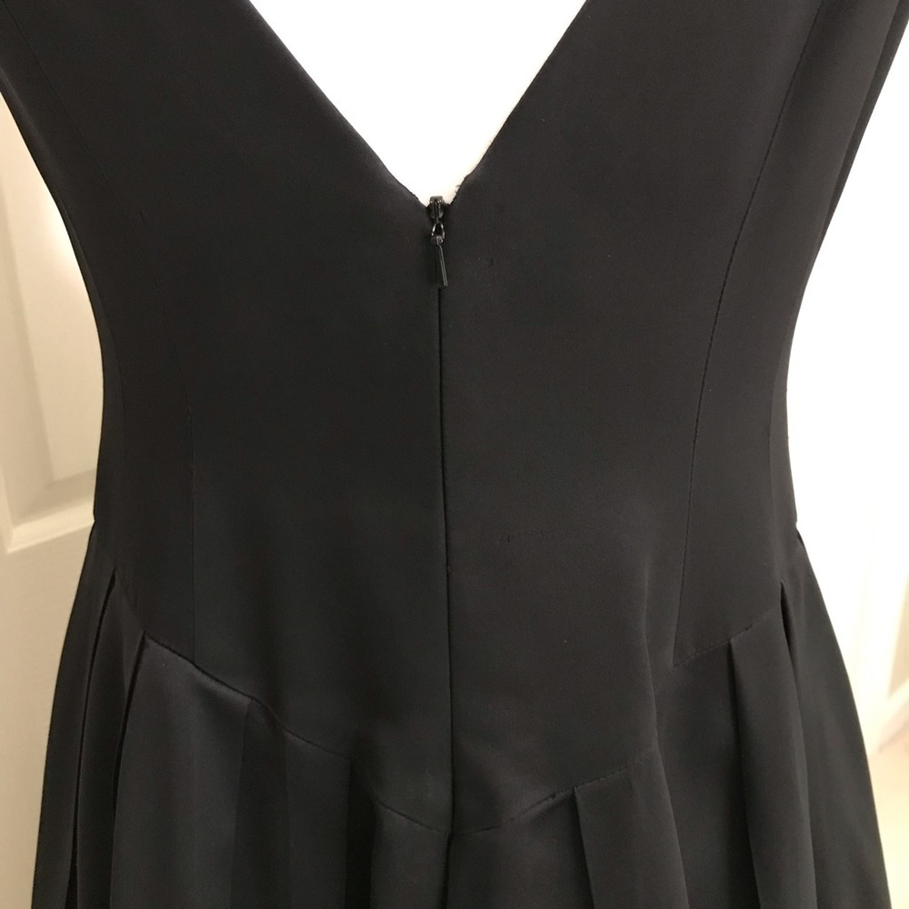 90s Carmen Marc Valvo Collection Black Satin V Back Cocktail Evening Dress 8 - Picture 9 of 16